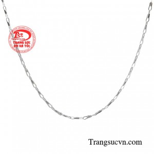 Vì thế lựa chọn chiếc dây chuyền có thiết kế tinh tế mang lại sự ngọt ngào chắc chắn khiến chị em khó lòng mà từ chối.