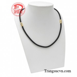 Rồng là biểu tượng của quyền uy, tượng trưng cho sự phú quý, cát tường