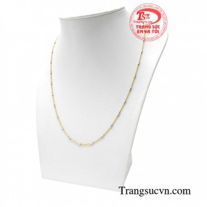 Dây nữ ấn tượng được chế tác từ vàng 18k, sáng bóng và bền đẹp chắc chắn được các bạn nữ yêu thích