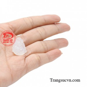 Hồ ly tình duyên đẹp mang đến nhiều may mắn trong tình duyên, thu hút được nhiều người yêu