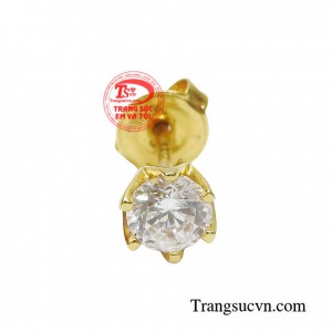 Hoa tai cá tính sang trọng có thể đeo lỗ thứ hai hoặc đeo 1 bên trông sẽ rất cá tính