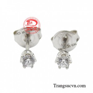 Hoa tai thời trang độc đáo là xu hướng thời trang hiện đại và năng động