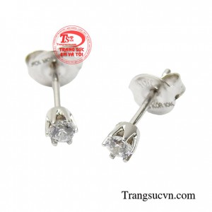 Sản phẩm có thể đeo lỗ thứ hai hoặc đeo 1 bên trông sẽ rất cá tính