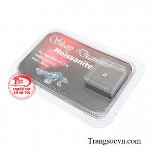 Sức mạnh cũng như độ sáng không màu của nó cũng khiến nó trở thành một viên đá đẹp cho đồ trang sức