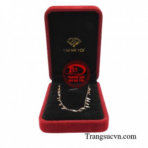 Lắc chân vàng 18k