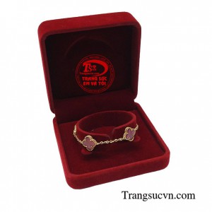 Lắc tay 4 lá thịnh vượng