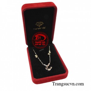 Lắc tay vàng đẳng cấp