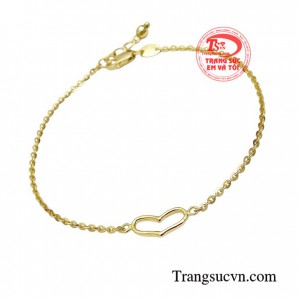 Sản phẩm thể hiện sự tươi mới, nhẹ nhàng phù hợp cho những cô nàng yêu thích sự nữ tính, dịu dàng