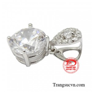 Đây sẽ là một quà tặng ý nghĩa cho phái đẹp trong những ngày kỉ niệm, ngày lễ. 