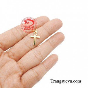 Mặt dây chuyền vàng dễ kết hợp cùng nhiều kiểu dây chuyền vàng