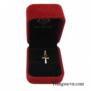 Mặt dây thánh giá tinh xảo