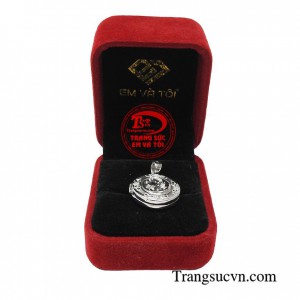 Mặt dây ước hẹn là lựa chọn hoàn hảo dành cho những bạn thích phong cách đơn giản, cổ điển