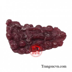 Mặt ruby Phật bà hiền từ có thể bọc vàng để làm trang sức và bảo vệ đá