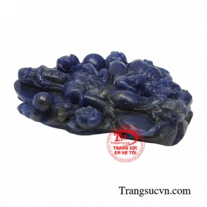 Dân gian thường miêu tả ngài là cưỡi voi trắng sáu ngà, biểu tượng cho sự trí tuệ, vượt được mọi chướng ngại