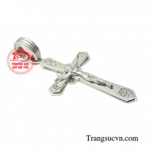 Khi mang món trang sức này bên người bạn sẽ được chúa cầu nguyện và chúc phúc đem đến bình an trong tâm hồn