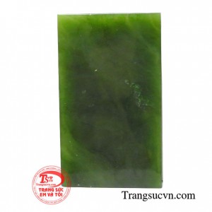 Ngọc nephrite đại cát có tác dụng mang lại vận khí, giúp con người thuận lợi trên con đường công danh sự nghiệp