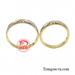 Nhẫn cưới vàng yêu thương với kiểu dáng thanh lịch được thiết kế theo phong cách của Hàn Quốc