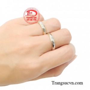 Nhẫn cưới vàng yêu thương