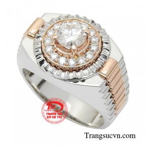 Vì thế mà nam giới dù không có ngoại hình ưa nhìn hay bóng bẩy như nam thần thì vẫn thu hút nhờ món trang sức đẳng cấp này.