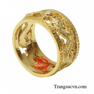 Nhẫn nam song long chầu nguyệt vàng 18k có đính kim cương thiên nhiên rất tốt trong phong thủy