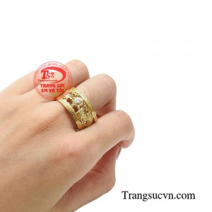 Nhẫn nam song long chầu nguyệt