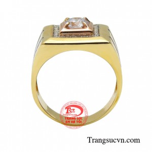 Đeo lên món trang sức phù hợp sẽ giúp chàng trai ấy không chỉ trông thời trang mà còn tạo dấu ấn đặc biệt khiến đối phương luôn nhớ đến mình