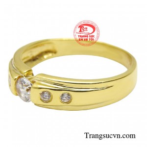 Khi bạn cảm thấy tự tin, thoải mái khi diện chiếc nhẫn này thì bạn đã tìm đúng món trang sức phù hợp giúp bản thân xinh đẹp và trẻ trung nhất.