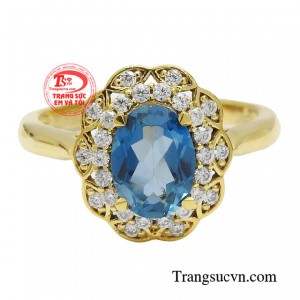 Một chiếc nhẫn topaz tràn đầy năng lượng sống tích cực là món quà giúp bạn thành công và xinh đẹp trong cuộc sống.