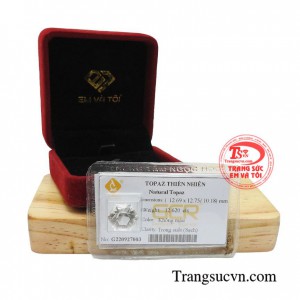 Viên đá Topaz phát đạt