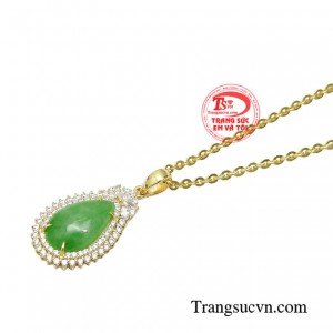 Không cần quá cầu kỳ nhưng vẫn tôn lên được vẻ đẹp của người phụ nữ.