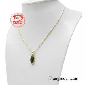 Ngoài ra, bộ mặt dây còn mang đến khả năng cầu tài, cầu lộc giúp người dùng có một cuộc sống sung túc, viên mãn. 