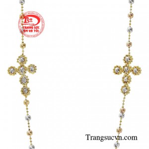 Chiếc dây chuyền sẽ là món quà tinh tế dành tặng các chị em vào dịp lễ đặc biệt