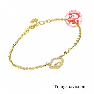 Sản phẩm này sẽ là sự lựa chọn tuyệt vời dành cho những cô nàng nữ tính yêu thích sự đơn giản, nét dịu dàng