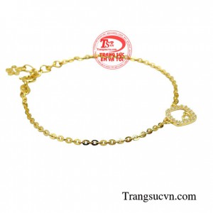 Chiếc lắc tay sẽ giúp các chàng trai bày tỏ được những tâm tư tình cảm tới người con gái mà họ yêu thương