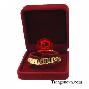 Lắc tay đẳng cấp