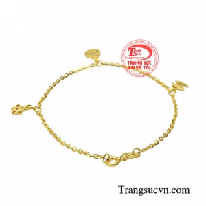 Thật ý nghĩa nếu một chàng trai  tặng chiếc lắc tay này đến cho cô gái mà mình yêu thương