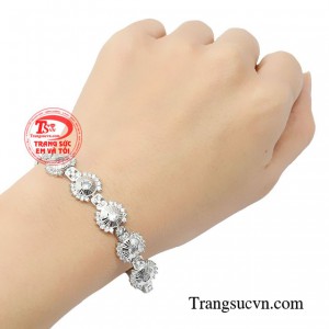 Nhận chế tác theo yêu cầu 