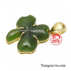 Có rất nhiều câu chuyện và giai thoại được gắn liền với những viên ngọc đá cẩm thạch quý này.