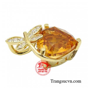 Hơn ai hết, phái nữ hiện đại cần hiểu rõ về cái đẹp, chọn trang sức bật lên cá tính