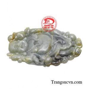 Sapphire đã được coi như biểu tượng của sự thông thái, quyền lực, chiến thắng và sự công bằng.