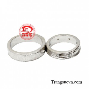 Xu hướng những đôi nhẫn cưới thô càng ngày càng trở nên phổ biến