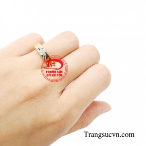 Nhẫn cưới vàng trái tim