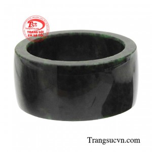 Trên phương diện tâm linh, đây là viên đá mang đến sự sung túc, thịnh vượng và may mắn.