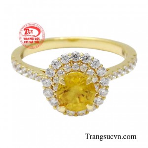 Khiến ai cũng phải ngưỡng mộ và ao ước có được món trang sức.