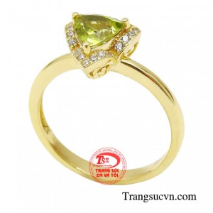 Không chỉ tinh chọn chất liệu vàng 14k thượng hạng