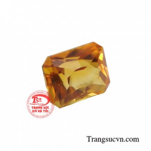 Viên thạch anh vàng đại cát