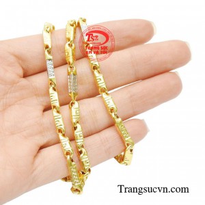 Phái đẹp luôn bị thu hút bởi sự thành công và lịch lãm của phái mạnh.