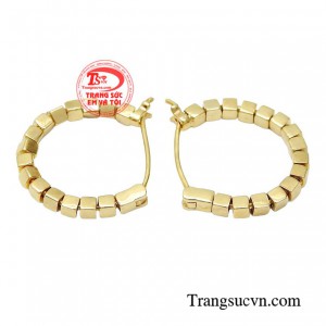 Với sản phẩm này chị em có thể thỏa sức hoàn thiện bản thân, giúp vẻ ngoài rạng rỡ.