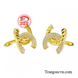 Đặc biệt, chúng còn là một món quà ý nghĩa và độc đáo để tặng cho bạn bè, người thân hoặc đối tác trong các dịp đặc biệt như sinh nhật, kỷ niệm, hay lễ hội.