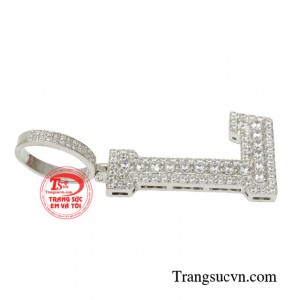 Thay vì mua các sản phẩm sẵn có, bạn có thể yêu cầu đặt sản phẩm độc quyền dành riêng cho bản thân.